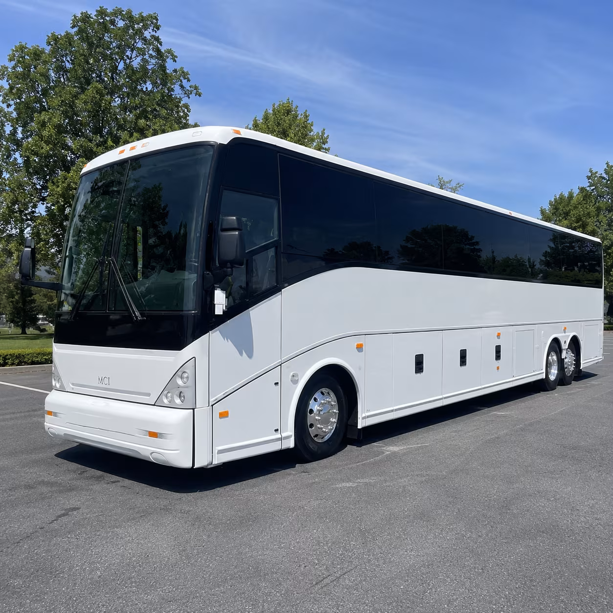 bismarck charter bus