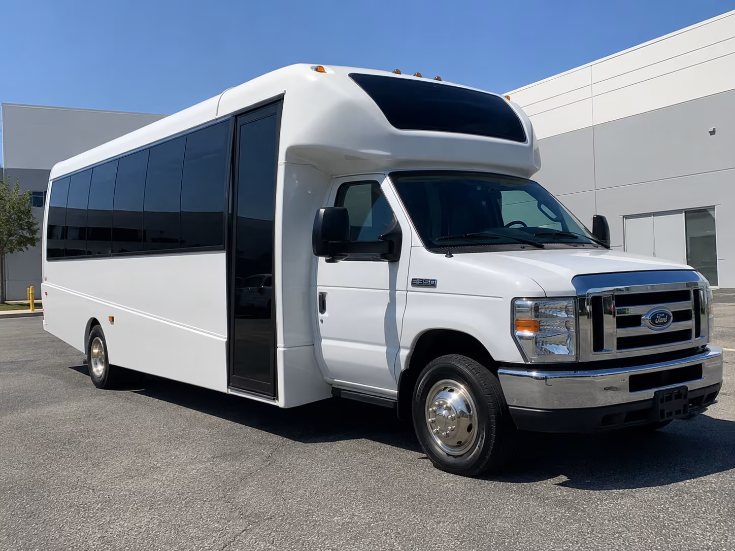 longmont private event group bus rentals in longmont